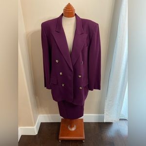 Jones New York Skirt Suit